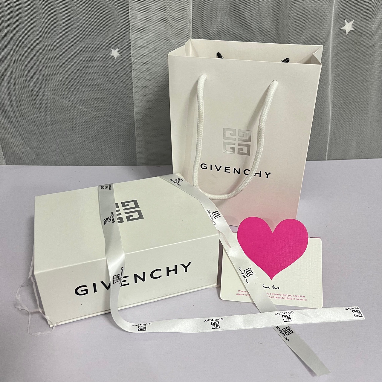 纪香水气垫口红礼盒 Giv香水口红礼品盒纸袋G家手提袋