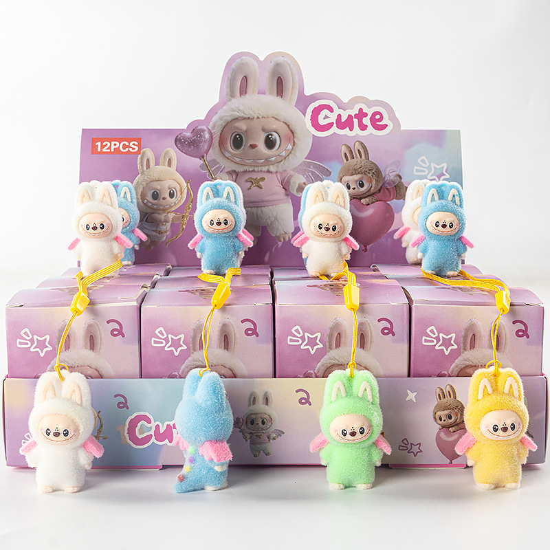 コーラ植毛ラブ布小さな装飾品子供のおもちゃバブルマート屋台卸売トレンディなおもちゃ人形ブラインドバッグブラインドボックス