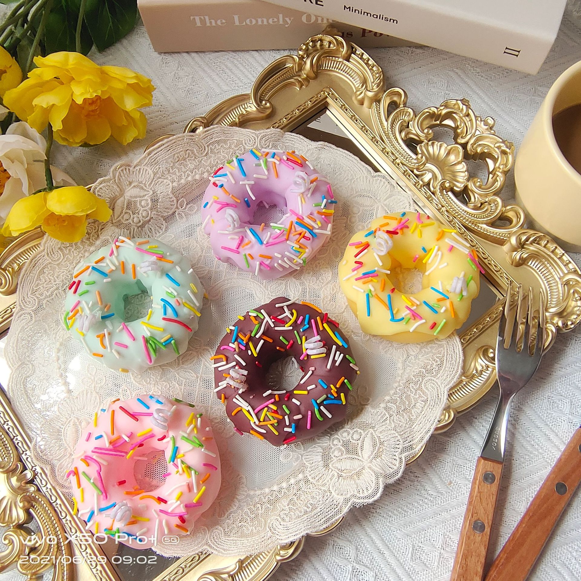 Donut aromatherapy candles wedding decorations souvenirs birthday gifts photography props soy wax essential oil girl heart