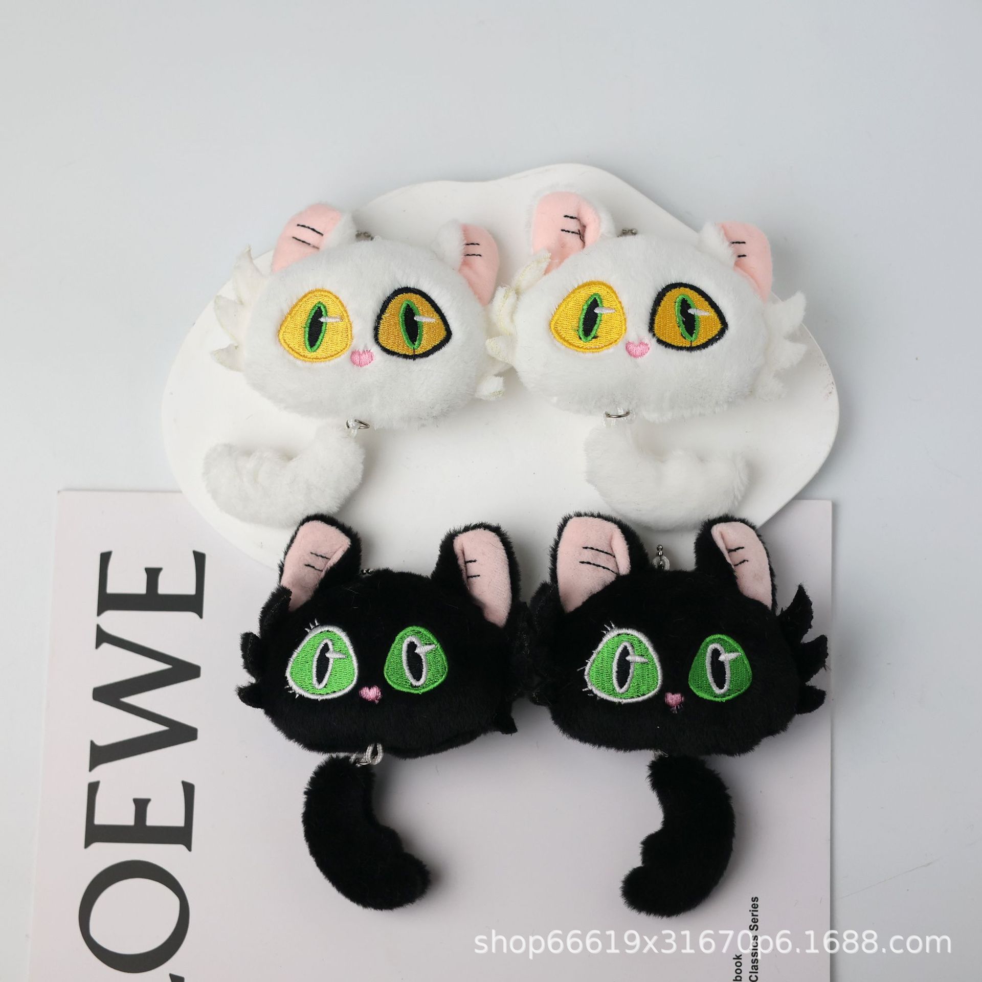 Black and white minister cat plush keychain, cartoon keychain, doll, bag accessory, super cute doll