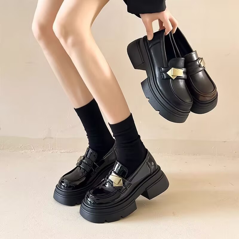Schwarze Retro Damen Leder Loafer Mit Plateau Und Blockabsatz_voghion.com