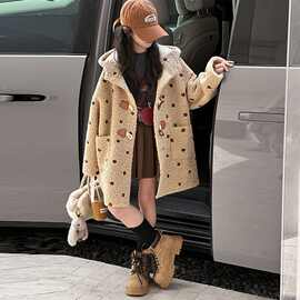 女童羊羔毛皮草外套中长款连帽羊角扣圆点毛绒绣花加厚保暖大衣