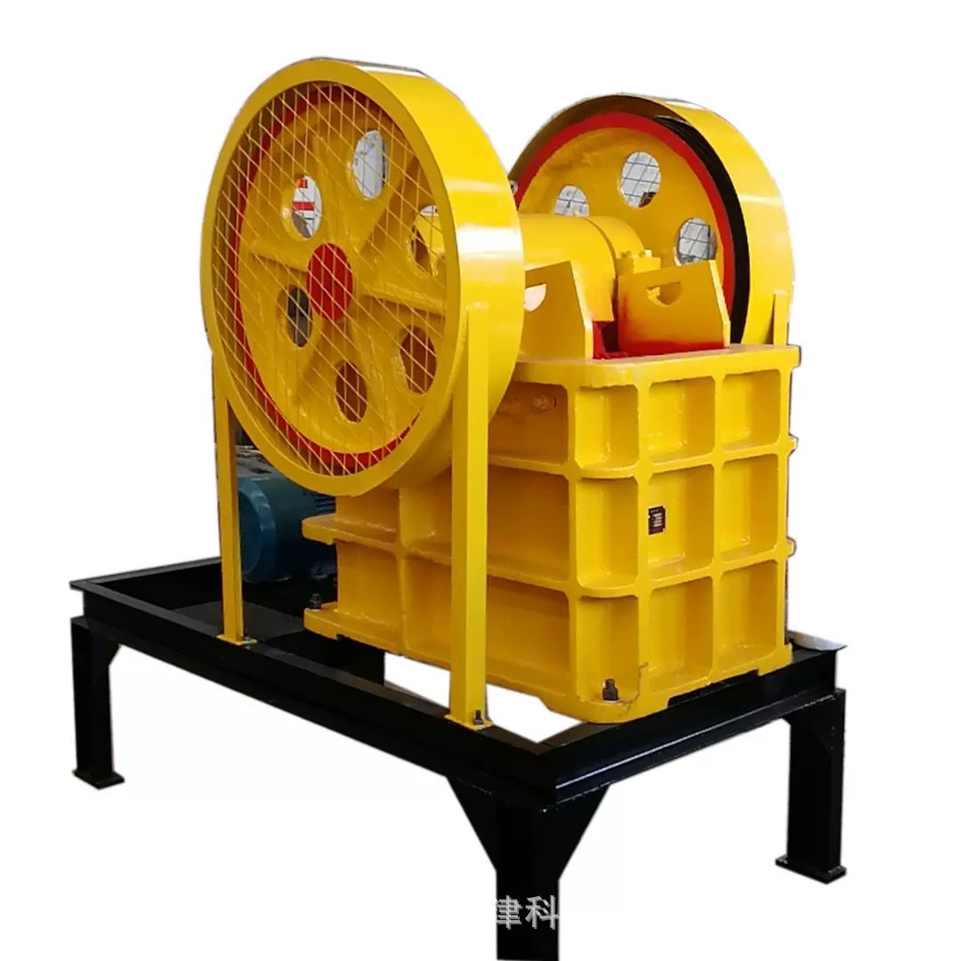 小型移动颚式破碎机加工定制PE系列矿石耐火材料钢渣炉砖碎石机