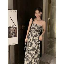 高级感度假风纯欲水墨碎花抹胸吊带连衣裙女夏收腰露背吊带长裙