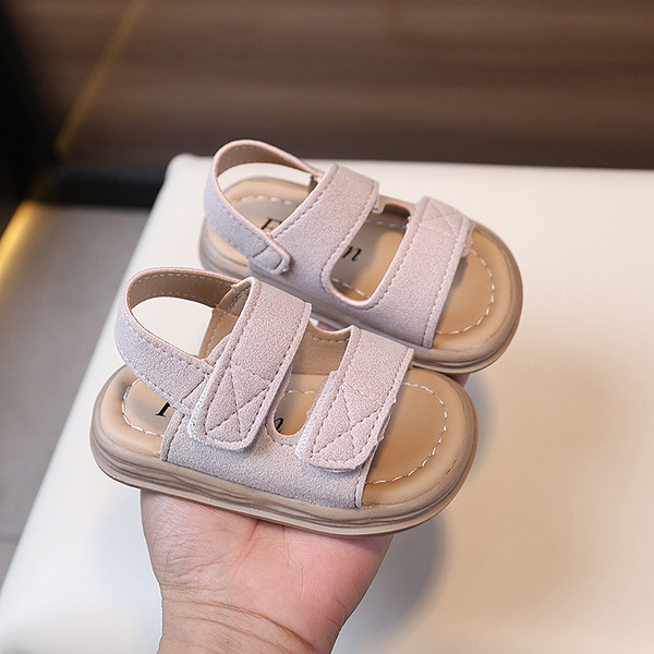 Fashionable sandals
