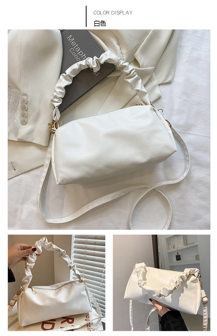 Nihaojewelry Wholesale Simple Casual Soft Leather Fold Solid Color Shoulder Bag display picture 6