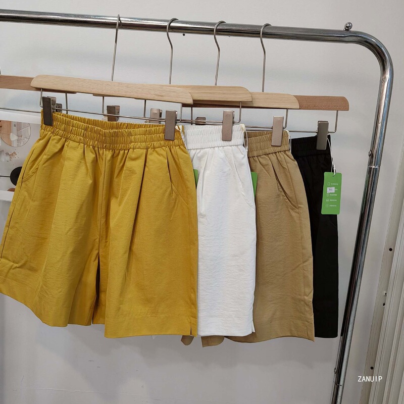 Bermuda Shorts 2026 Summer New Style Anti-Wrinkle Split Mesh Lining Commuter Sports Casual Hot Pants for Women Bermuda Shorts 2026 Summer New Style Anti-Wrinkle Split Mesh Lining Commuter Sports Casual Hot Pants for Women