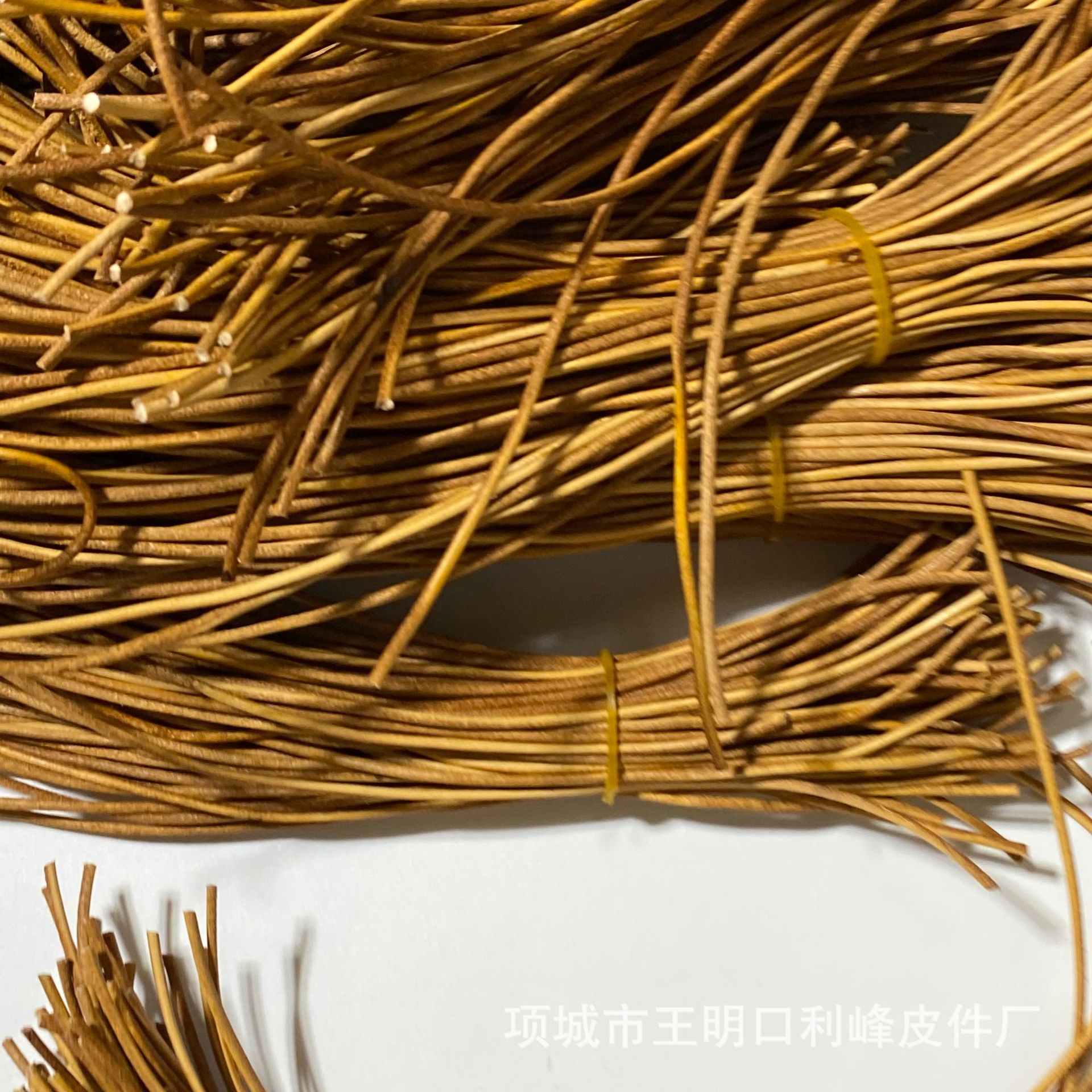 植鞣革原色本色圆形复古真皮绳头层牛皮手工diy饰品配件项链手链