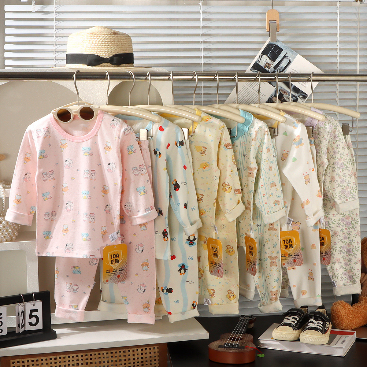 Traje de pijama para niños, ropa de aire acondicionado de dibujos animados para niños y niñas, ropa para el hogar de algodón para bebés, pantalones coreanos de manga larga para niños pequeños y medianos