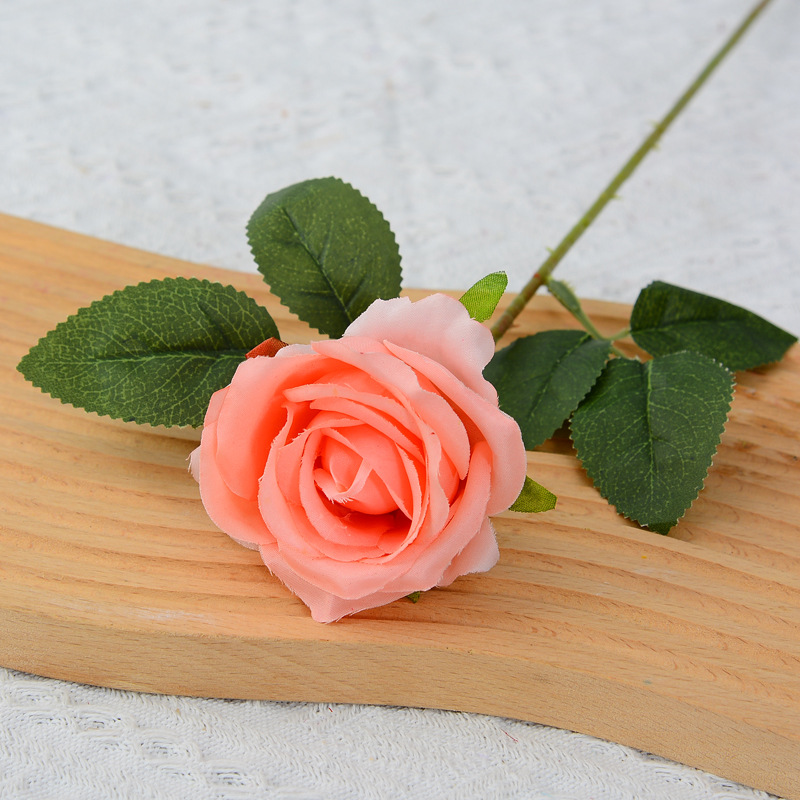 Coral pink (silk cloth)