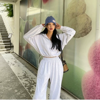 2026美式春秋宽松个性小众抽绳特色上衣纯棉显瘦气质连帽卫衣女潮