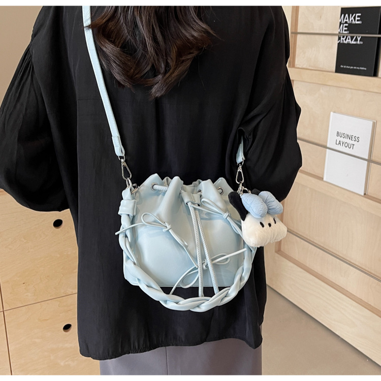 Women's Medium Pu Leather Bow Knot Basic Bucket String Crossbody Bag display picture 13