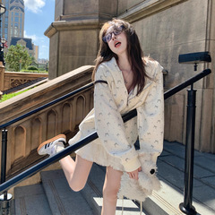 美式复古蝴蝶结满印连帽卫衣女春秋2025新款奶系甜美慵懒开衫外套