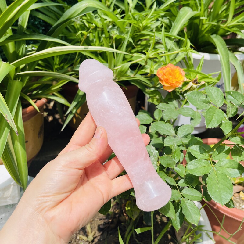 天然粉晶雕刻原石打磨水晶按摩棒 图 5