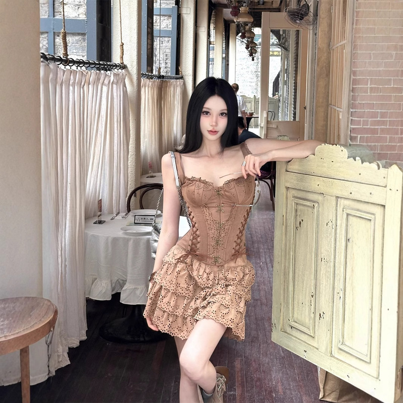 2025 Summer Vintage Pastoral Cutout Suede Fishbone Brassiere Overskirt