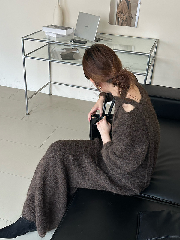 韓系の優しい風のニットのスーツのスカートの女性の秋冬の新型の1字の肩の怠惰なリボンの上着の半身のスカートの2つのセット|undefined