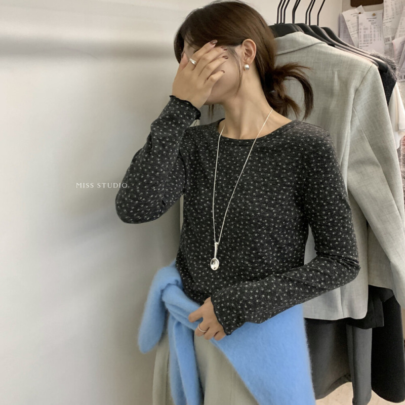 miss密思2025秋季新款韩版碎花修身显瘦圆领上衣女长袖t恤打底衫|undefined