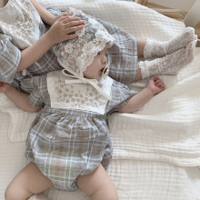 ins婴童现货童装韩国同款婴儿连体衣女宝宝绣花短袖包屁公主爬服