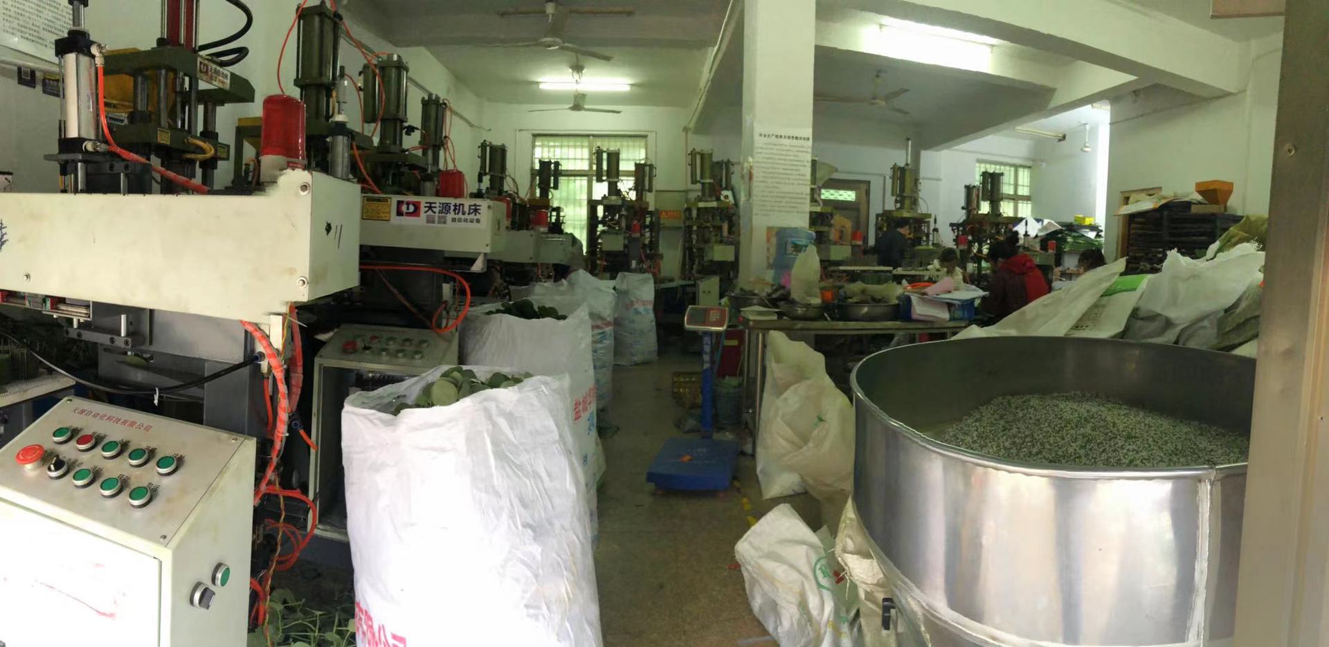 687a324fc4d9ff65083325cbdeb2be