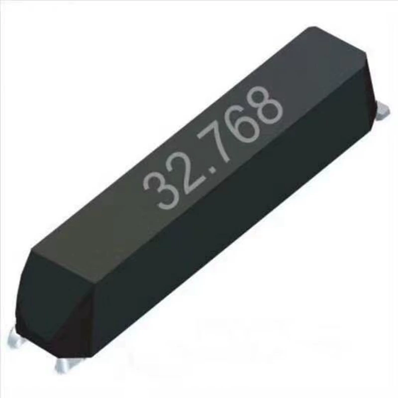 В наличии MC146 SSP-T7-F 32,768 K Patch SMD7015 кварцевый генератор часовой кристалл