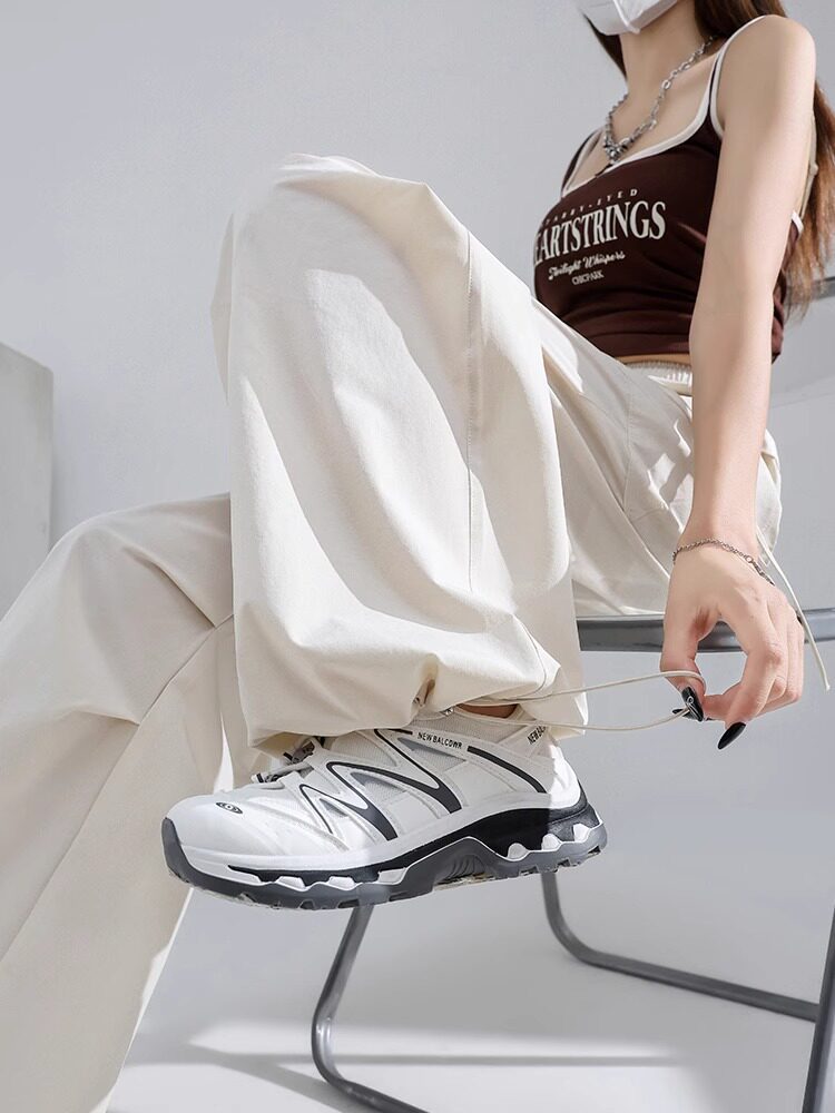 Quần culottes nữ ống rộng cạp cao chất liệu băng lụa mềm rủ — Quần trắng 99