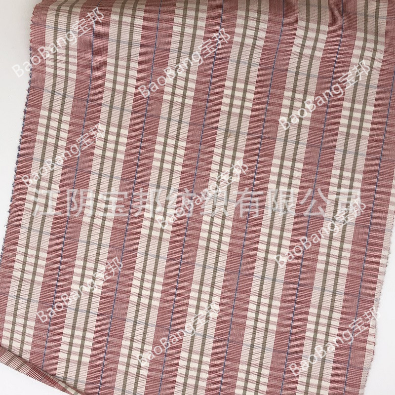 清爽紧致全棉格子，很适合春夏，布底高密度给予面料比较好的质感