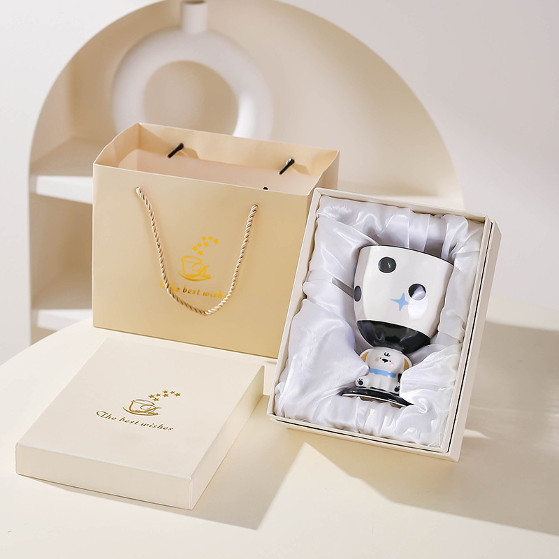 Cerámica de alto valor pintada a mano adorable cachorro taza de pie alto pareja taza de marca regalo de cumpleaños taza de agua para chicas