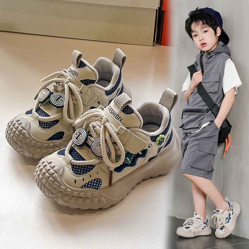 Children's Shoes Soft Sole Breathable Mesh Casual Non-Slip Boys' Sports Shoes Medium and Large Children's Velcro Hollow Frame Shoes