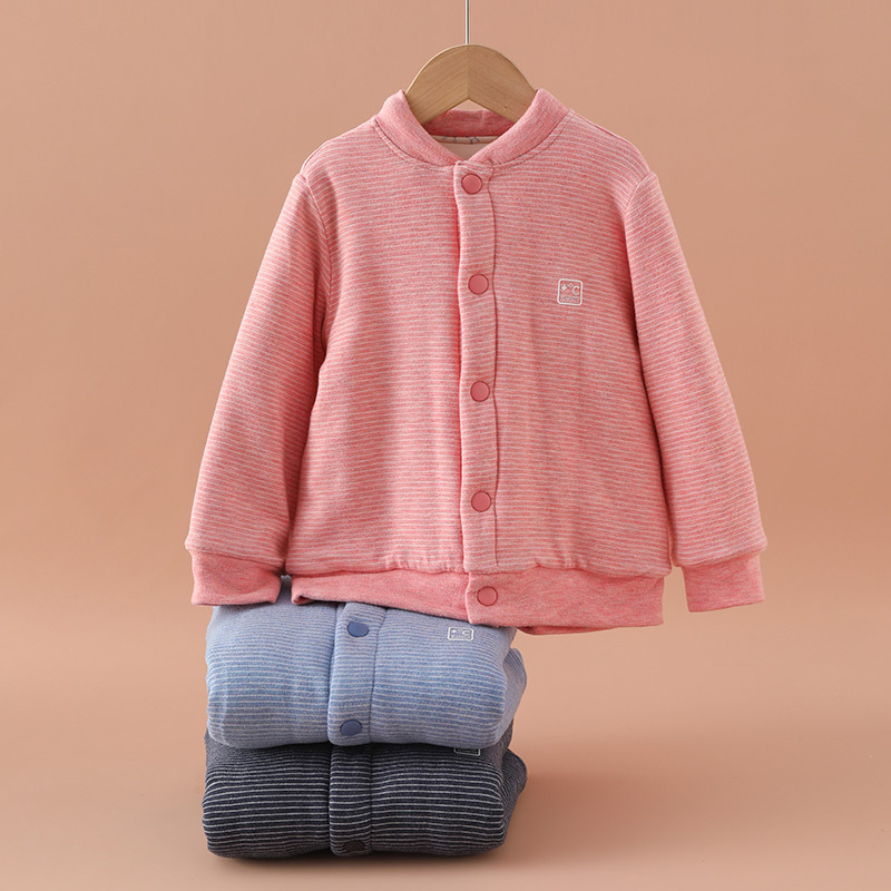 Woolen children's uniform