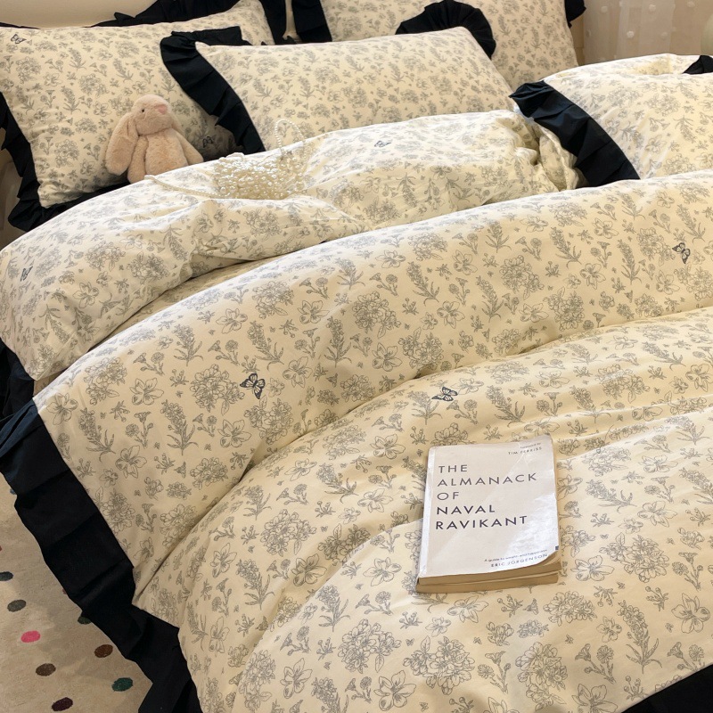 Jogo de cama de quatro peças em algodão 100%, estilo boho vintage nórdico francês, com renda vintage, 40 fios, design leve e elegante. Capa de edredom moderna e sofisticada._voghion.com