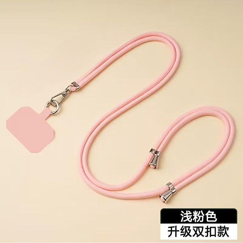 携帯電話のストラップは首のストラップを掛けます。|undefined