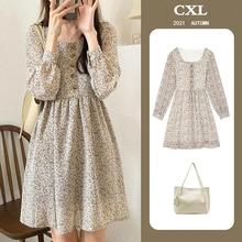 方领长袖碎花连衣裙女小个子2024秋季新款文艺茶歇荷叶边显瘦裙子