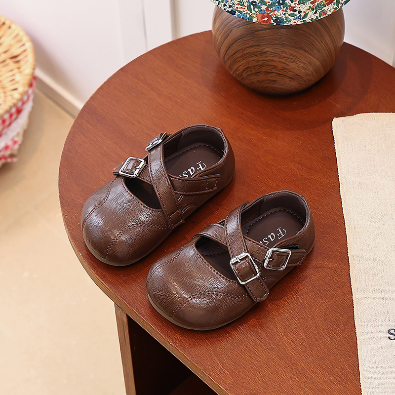Zapatos de cuero rojo para niñas primavera de 2026 nuevos zapatos de princesa para bebés con suela suave zapatos de princesa retro para niños image 4