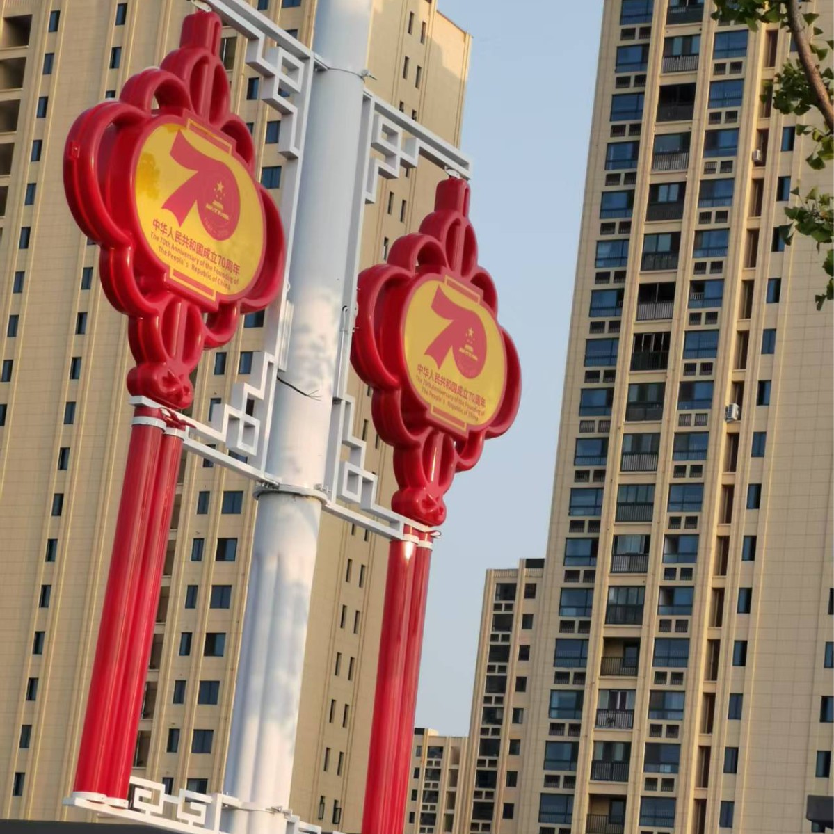 厂家定 制城市美化宣传标语发光灯箱站立式标识牌