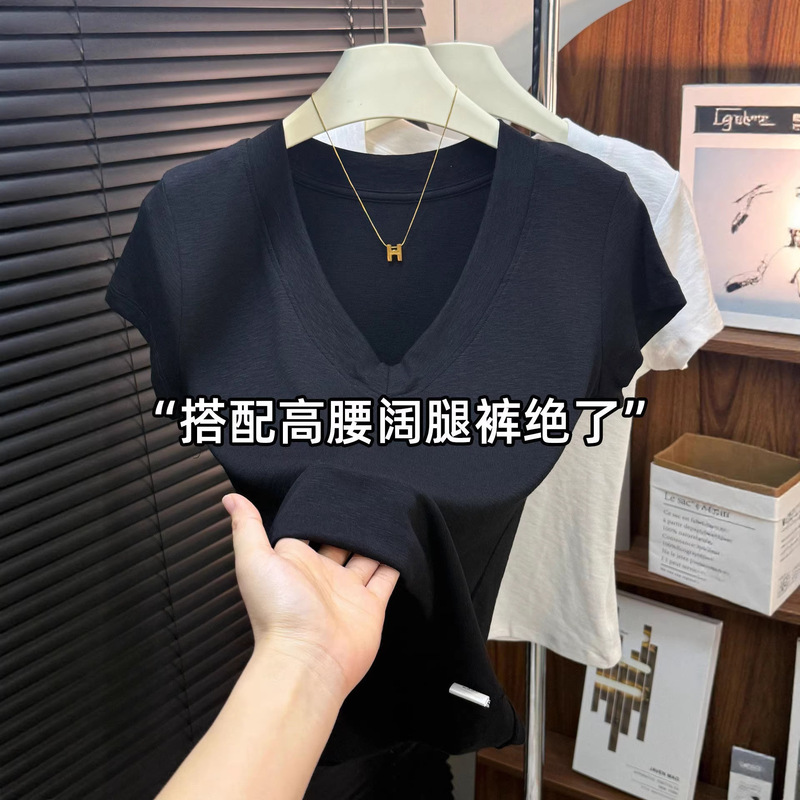 Dark Gray High-End Stylish and Elegant Women's Top, New Summer Model, Regular Shoulder V-Neck Short-Sleeve Versatile T-Shirt, Trendy Slub Cotton
