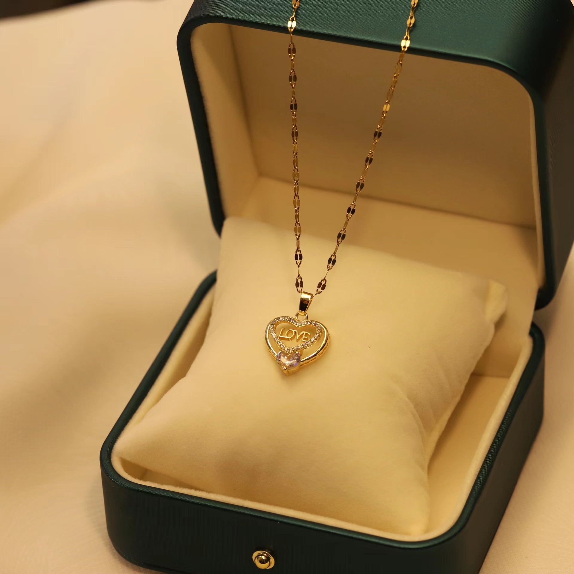 d07470aa25373812e300db22726824