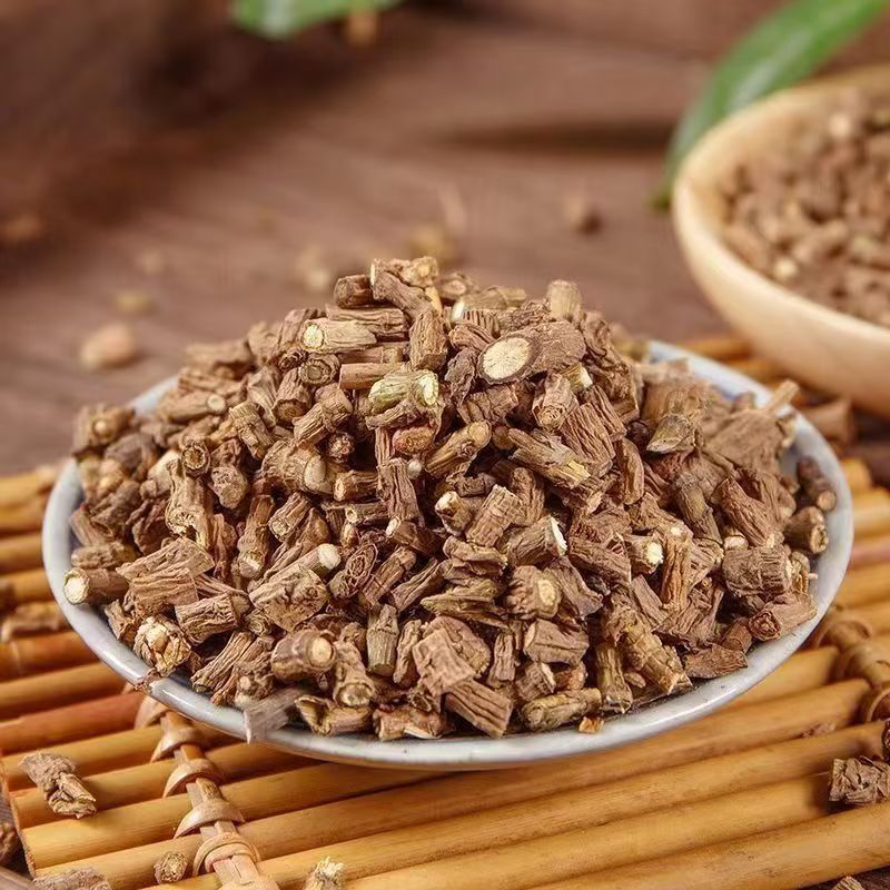 Chai Hu Bupleurum Root 100g Bottle Dried North Chaihu TCM Herb for Decoction and Tea preparation