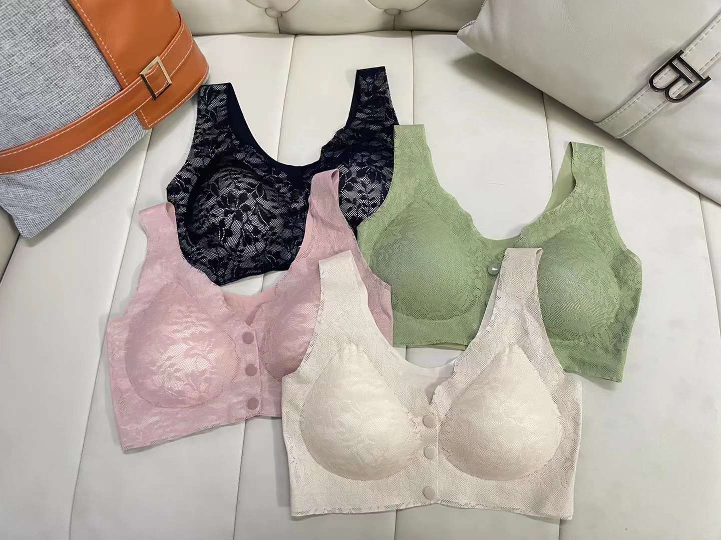 Nuevo cinturón de hombro ancho sin marcas, chaleco de alta calidad, bra de yoga, ropa interior deportiva, mujer