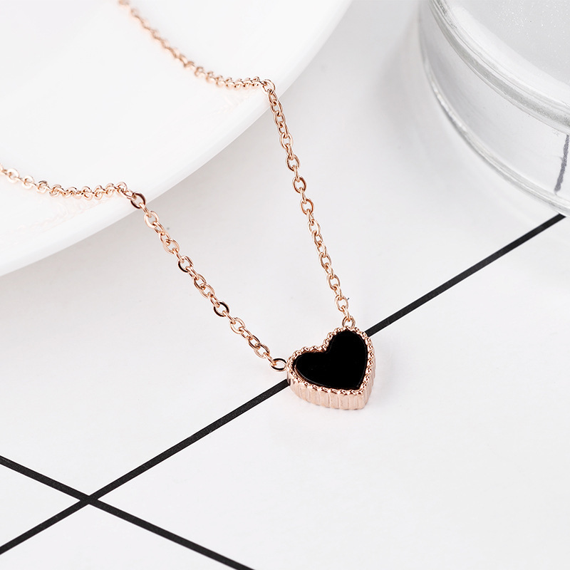 Fashion Heart Shape Titanium Steel Enamel Necklace Colorza_colorza_2