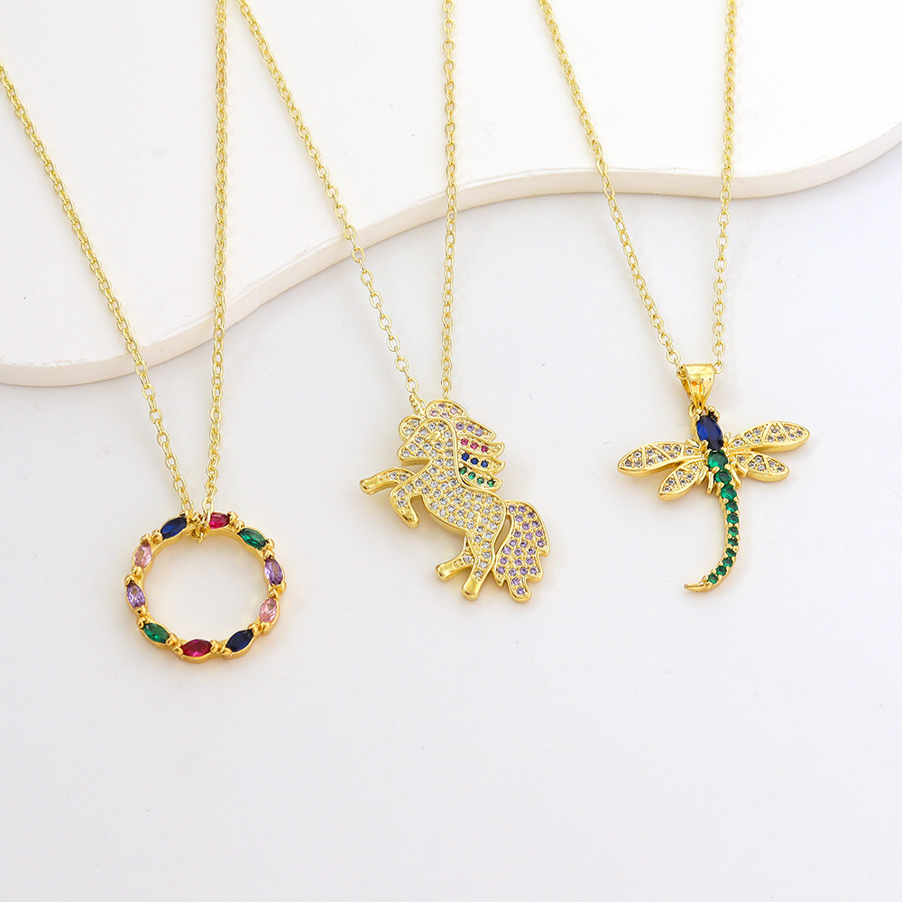 喜环 新品可爱百搭长款蜻蜓多彩微镶满钻小马锁骨链吊坠彩锆圆圈
