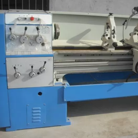 厂家直销C6140X1500车床主轴通孔52mm两顶尖1500mm