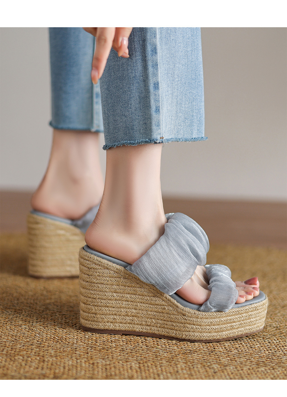 Sandal hở mũi cao gót 10cm quai ngang satin đế độn cao mới hè 2025 — Màu xanh lam nhạt, Màu hồng, Màu trắng be chi tiết 14