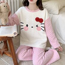 �ﶬ���¿�˯��Ů�b�՚�A�Ӽӽq�Ӻ�ͨ�A�I���e�L��Ҿӷ����b