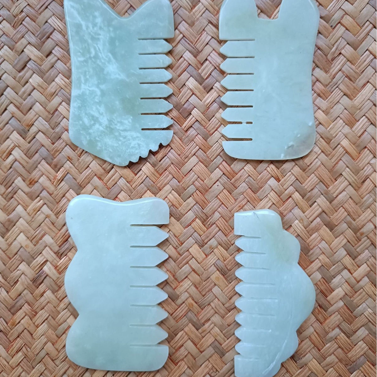 Производители серийный источник мармелад Нефритовая Расческа для скребка для волос Массажная расческа для тела гребень для волос Массажная расческа для тела