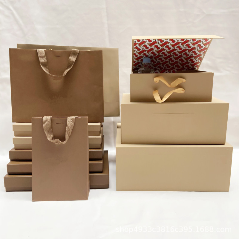 Burberry Packaging Tote Bag Perfume Bbur Scarf Clothing Gift Bag Perforated Bag Packaging Bag Gift Box Burberry Packaging Tote Bag Perfume Bbur Scarf Clothing Gift Bag Perforated Bag Packaging Bag Gift Box