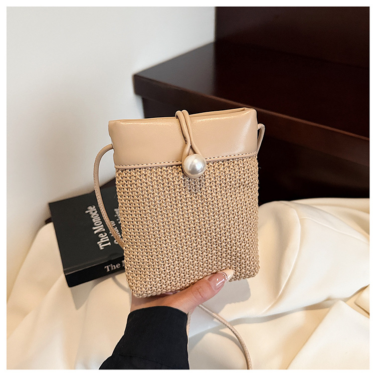 Retro patchwork woven mobile phone bag for women 2025 new summer fashion commuting single-shoulder crossbody pearl bucket bag undefined