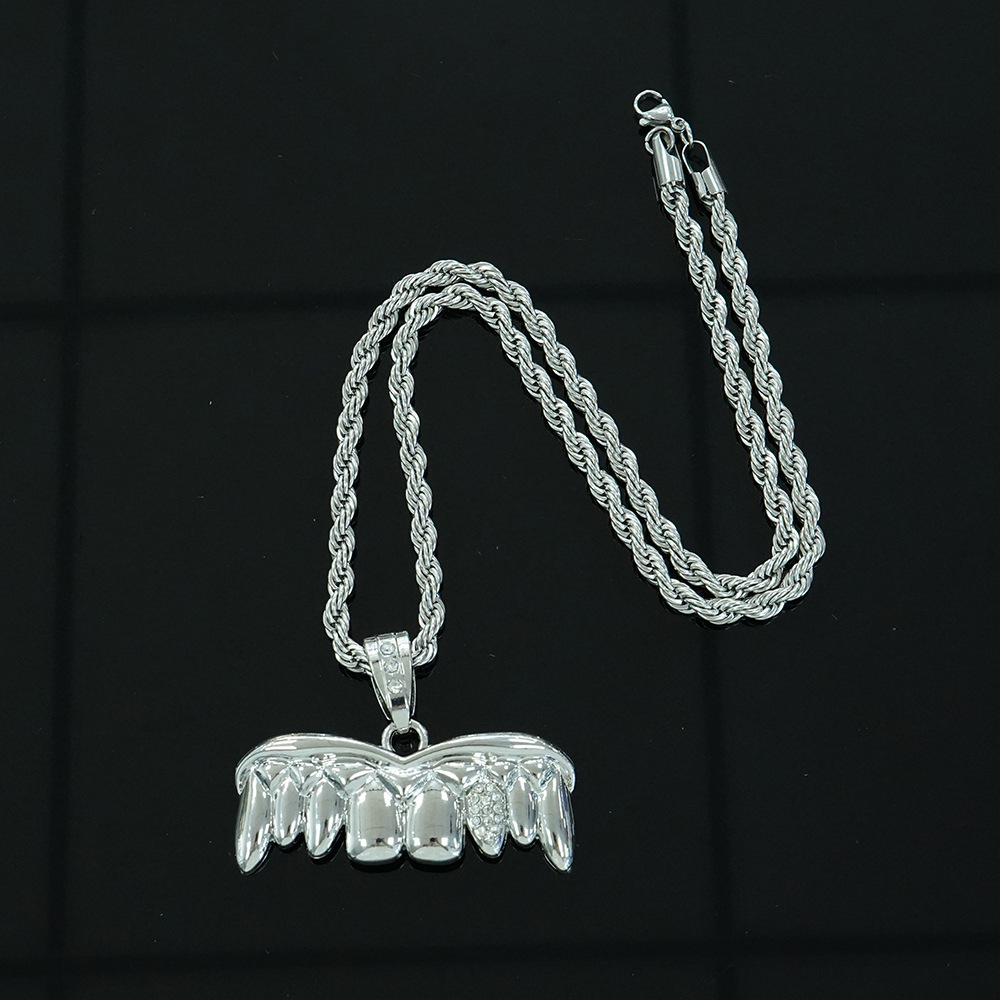 Plata con cadena de torsión de 5 mm (22inch)