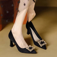 ��ʽˮ荴ָ������_�߸�ЬŮ2024�¿��и������וr�г���������Ь