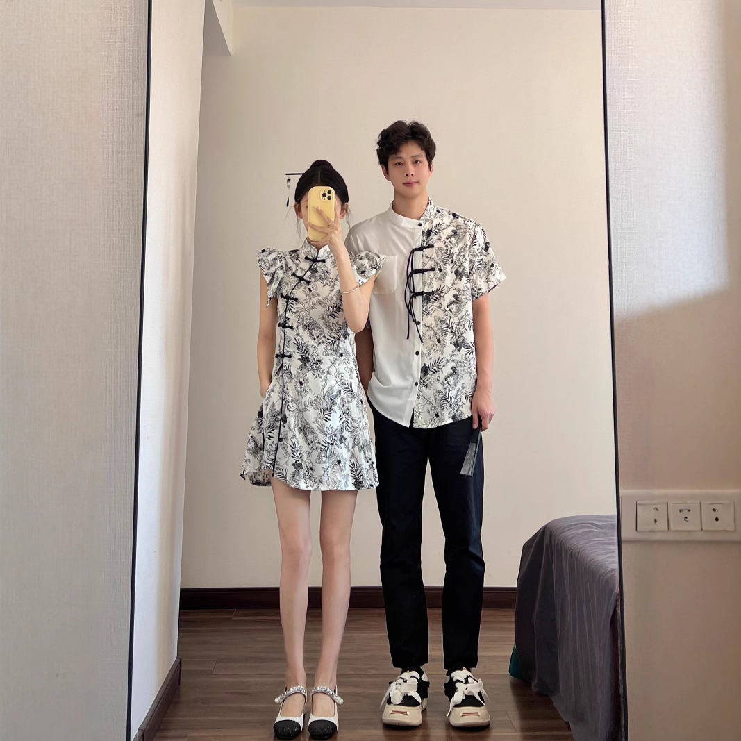 하이 엔드 여름 국가 패션 개선 된 청삼 세트 여성의 새로운 중국 잉크 국가 스타일 버클 탑 반바지 투피스 세트