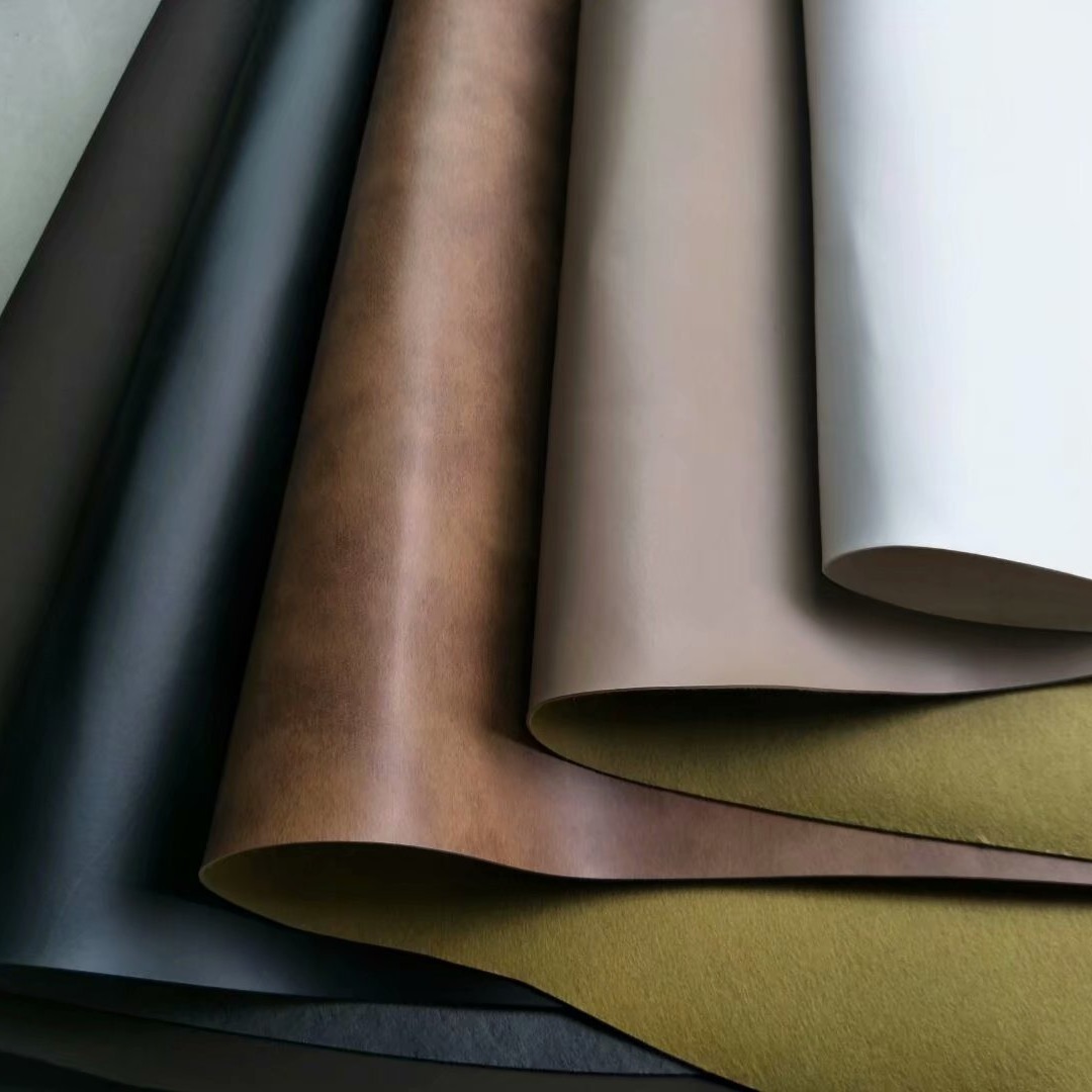 厂家直销1.4 太空商标皮革PU太空牛巴磨砂革人造革皮标革皮纹家具